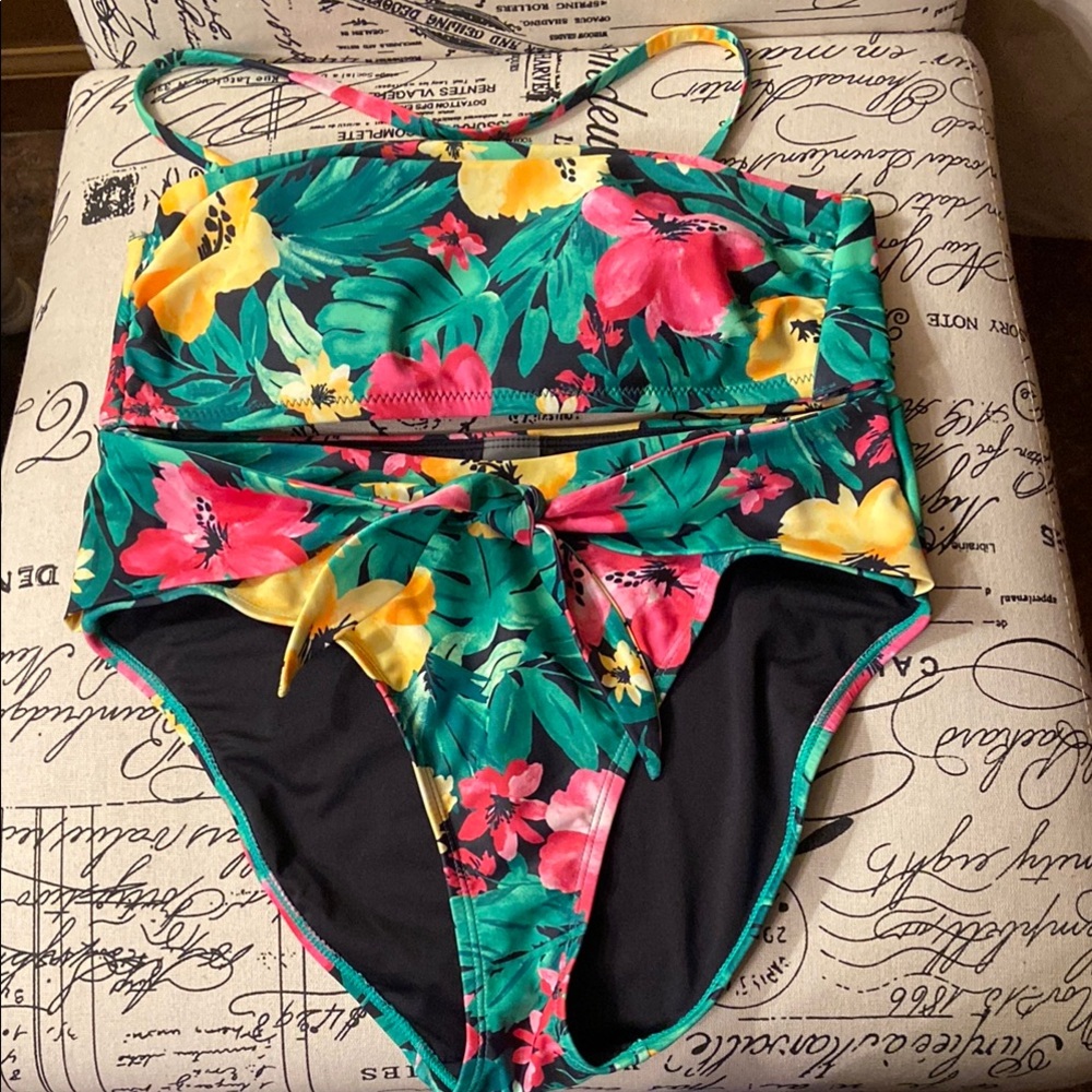 Floral Women’s One Piece Swimsuit